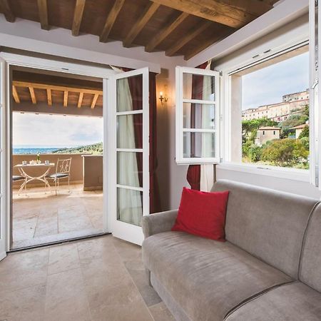 مبيت وإفطار كاستاجنيتو كاردوتشي Relais Dei Molini المظهر الخارجي الصورة