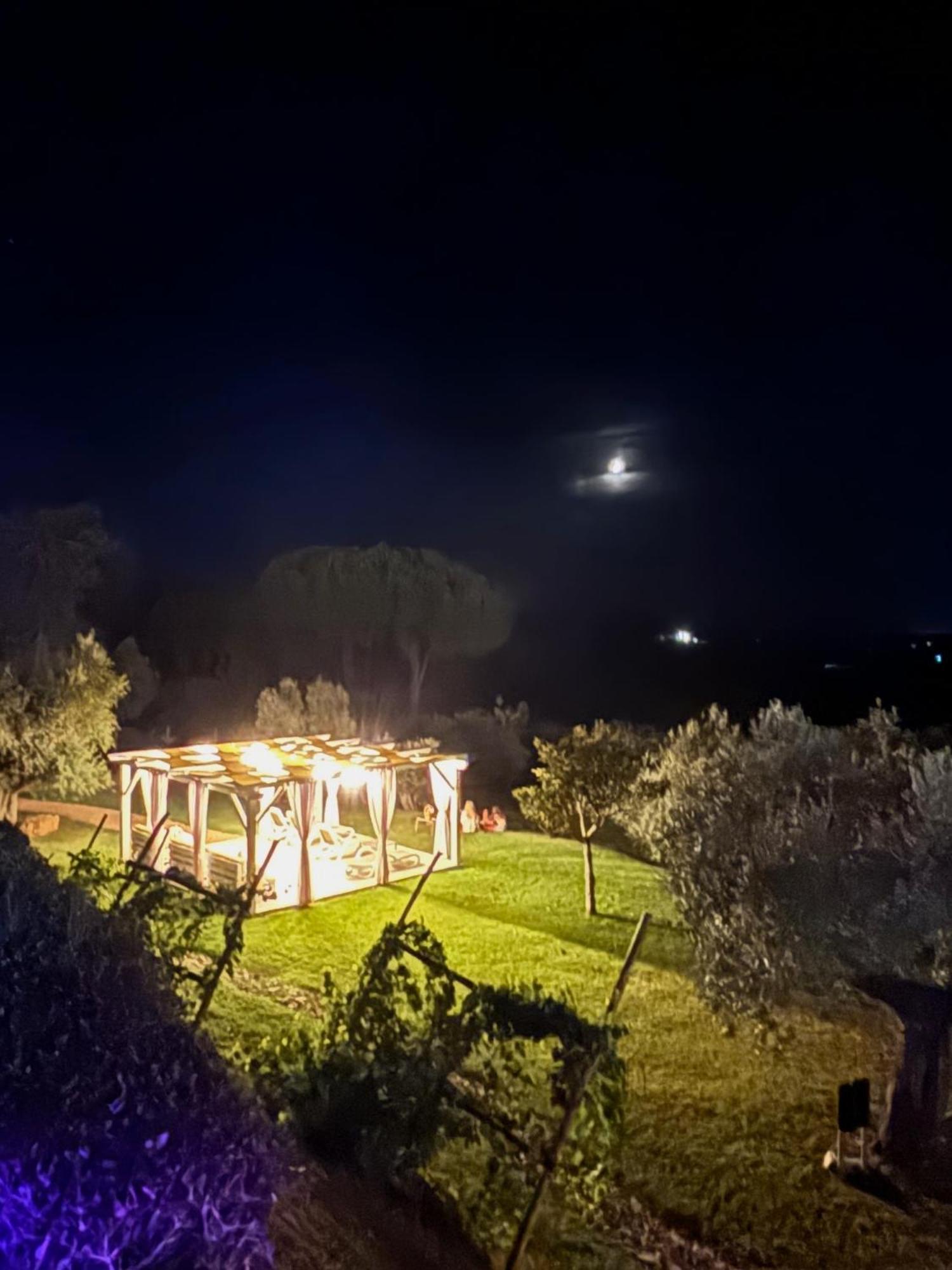 مبيت وإفطار كاستاجنيتو كاردوتشي Relais Dei Molini المظهر الخارجي الصورة
